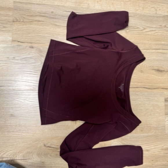 Athlete Transcend Top Small - Picture 3 of 3